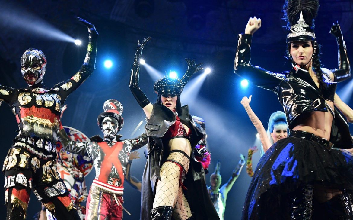 Unlock Exclusive Access: Join Individual Brands’ Wholesale Groups on Facebook Today!